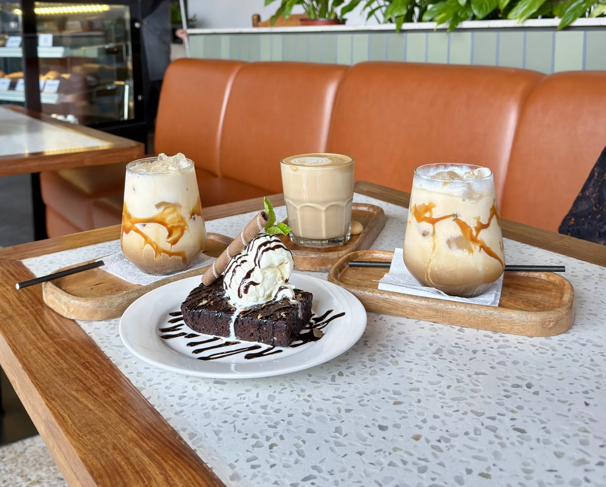 Vanilla Latte — Coffee Classics